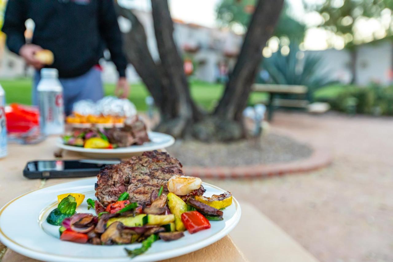 Scottsdale Camelback Resort מראה חיצוני תמונה